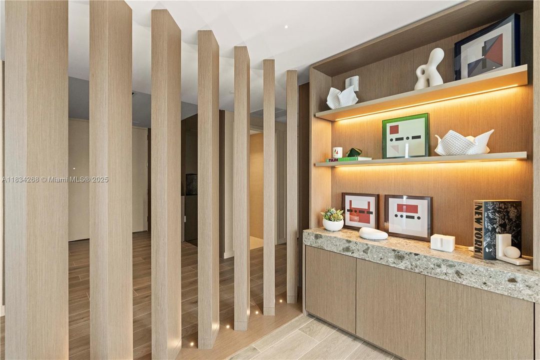 Recently Sold: $3,788,000 (3 beds, 3 baths, 2428 Square Feet)