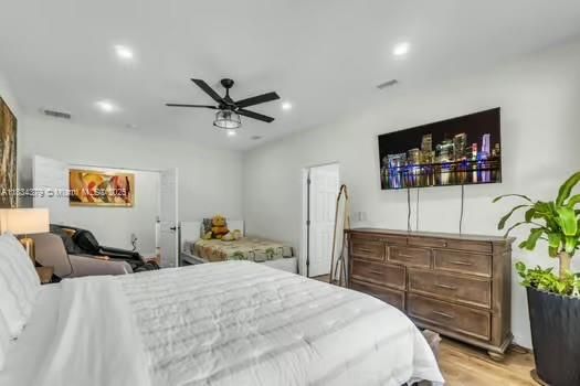 Active With Contract: $1,100,000 (4 beds, 3 baths, 0 Square Feet)