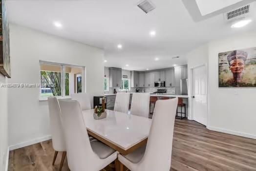 Active With Contract: $1,100,000 (4 beds, 3 baths, 0 Square Feet)