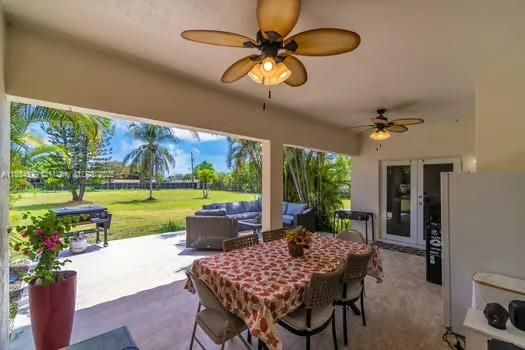 Active With Contract: $1,100,000 (4 beds, 3 baths, 0 Square Feet)
