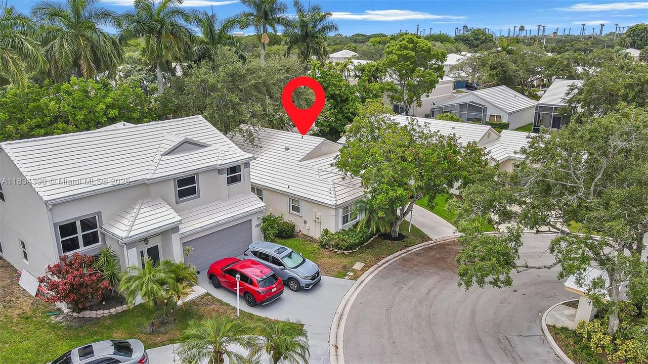 Vendido Recientemente: $450,000 (2 camas, 2 baños, 1368 Pies cuadrados)