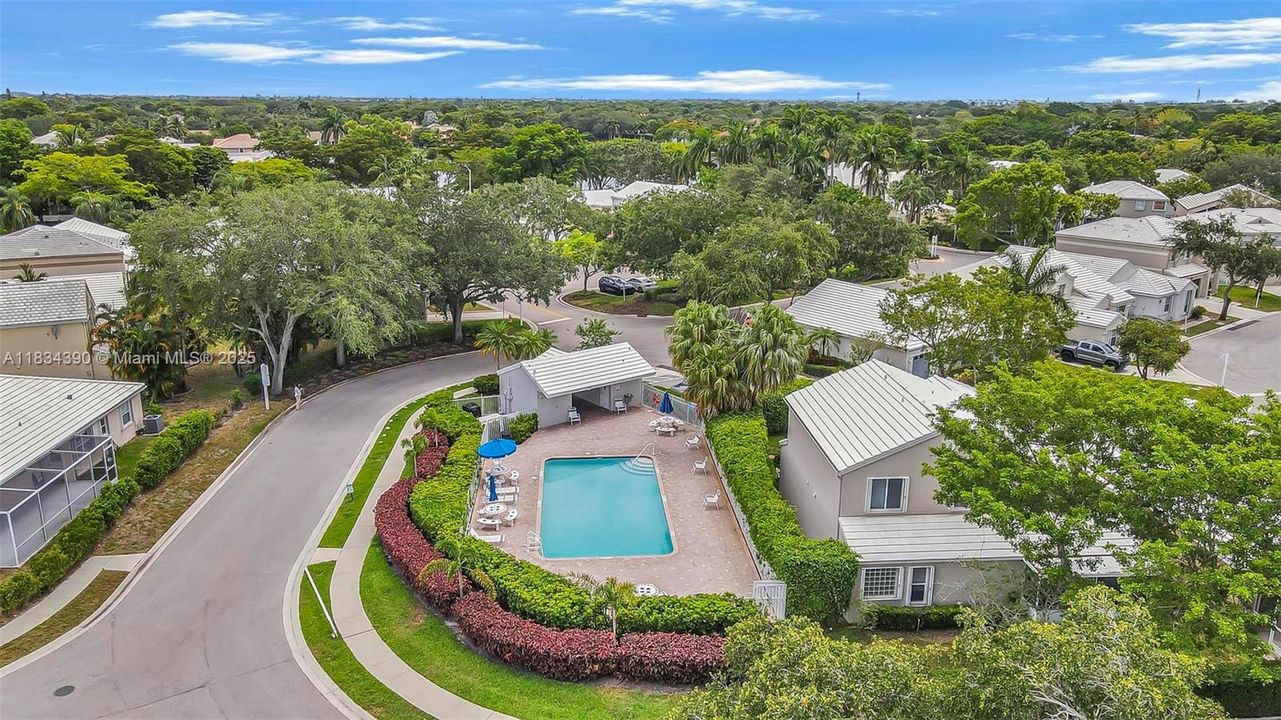 Vendido Recientemente: $450,000 (2 camas, 2 baños, 1368 Pies cuadrados)