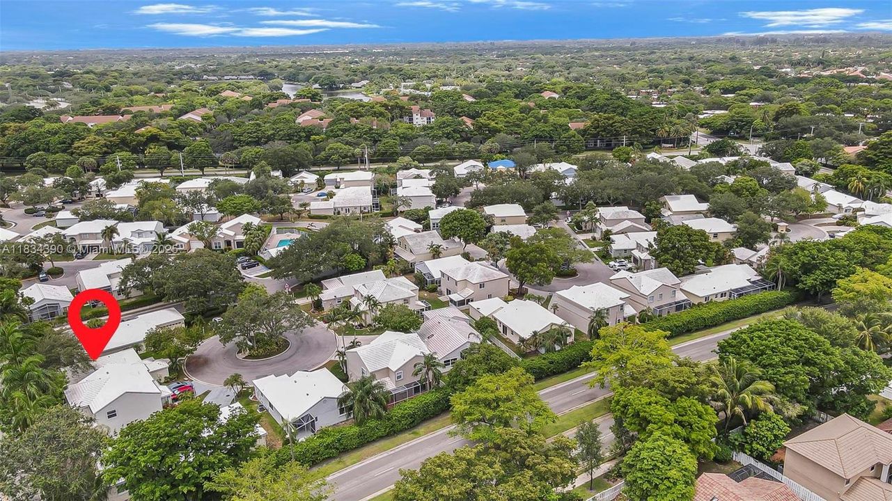 Vendido Recientemente: $450,000 (2 camas, 2 baños, 1368 Pies cuadrados)