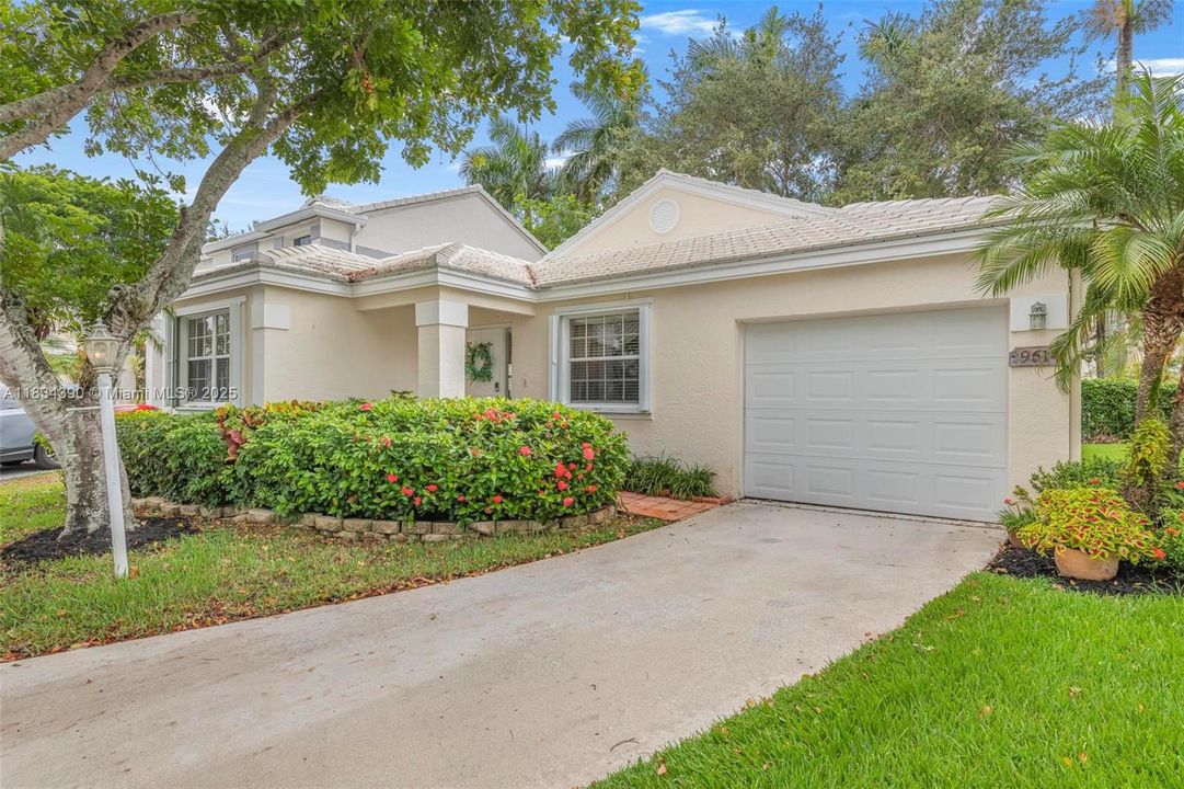 Vendido Recientemente: $450,000 (2 camas, 2 baños, 1368 Pies cuadrados)