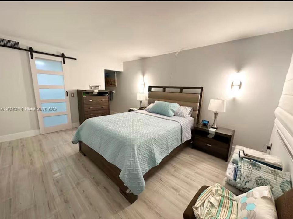 For Rent: $4,200 (2 beds, 2 baths, 1228 Square Feet)