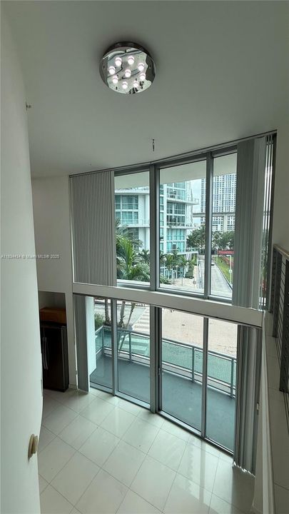 En Venta: $440,000 (2 camas, 2 baños, 1120 Pies cuadrados)