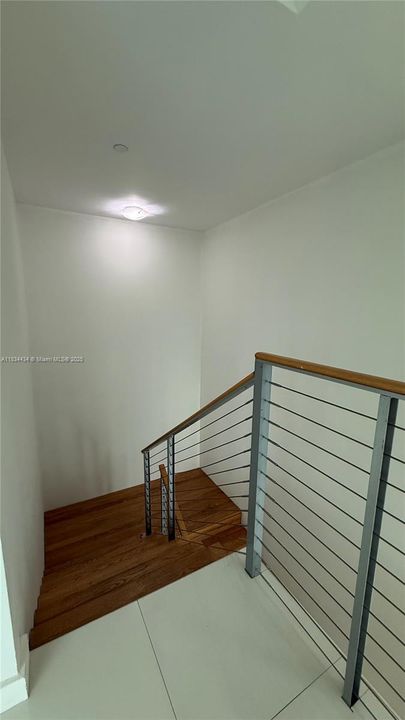 En Venta: $440,000 (2 camas, 2 baños, 1120 Pies cuadrados)