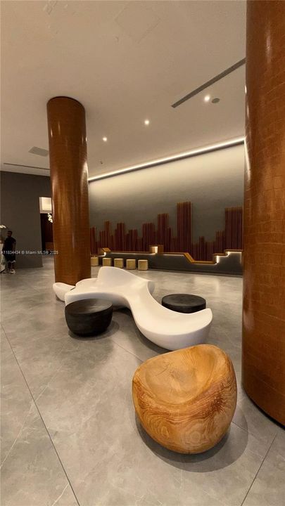 En Venta: $440,000 (2 camas, 2 baños, 1120 Pies cuadrados)