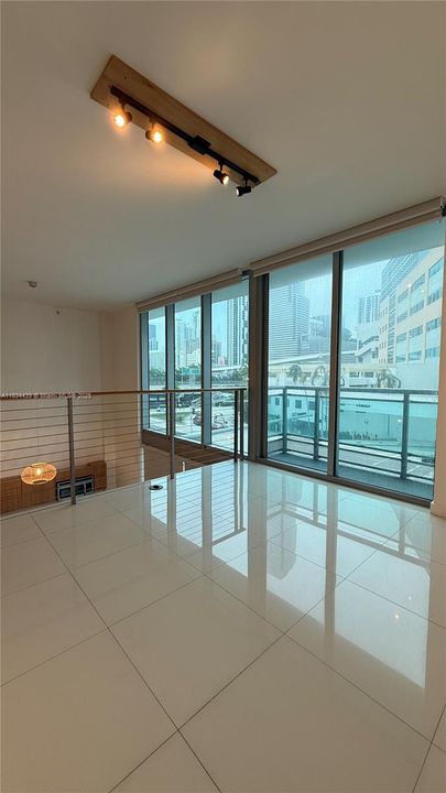 En Venta: $450,000 (2 camas, 2 baños, 1029 Pies cuadrados)