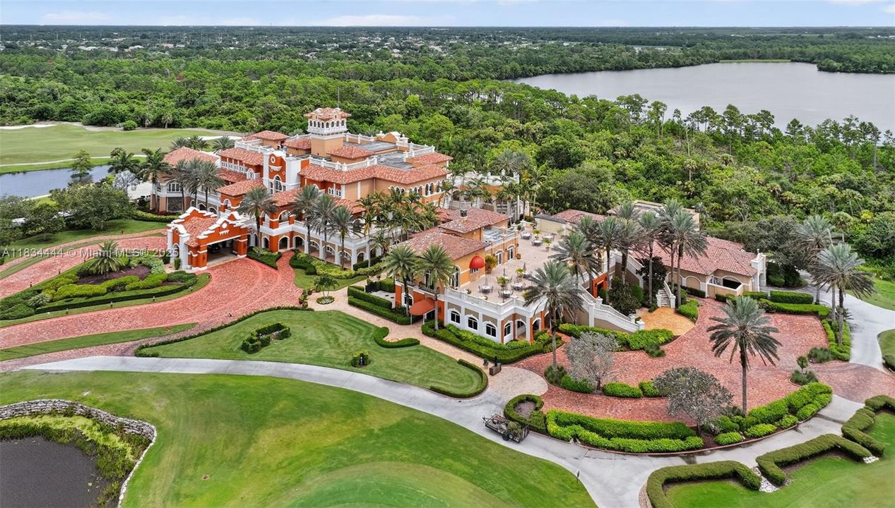 En Venta: $300,000 (0.20 acres)