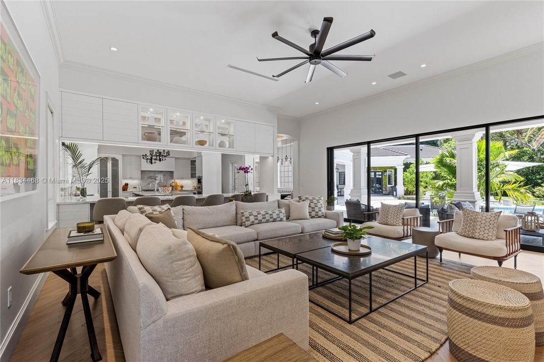 Recently Rented: $50,000 (7 beds, 7 baths, 7073 Square Feet)