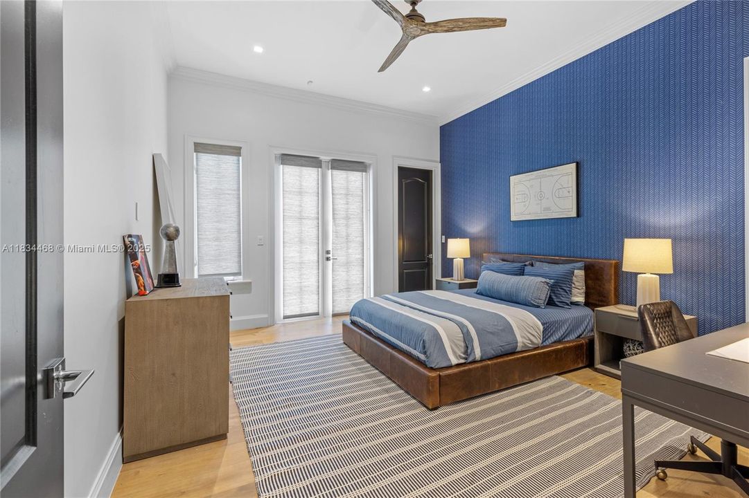 Recently Rented: $50,000 (7 beds, 7 baths, 7073 Square Feet)