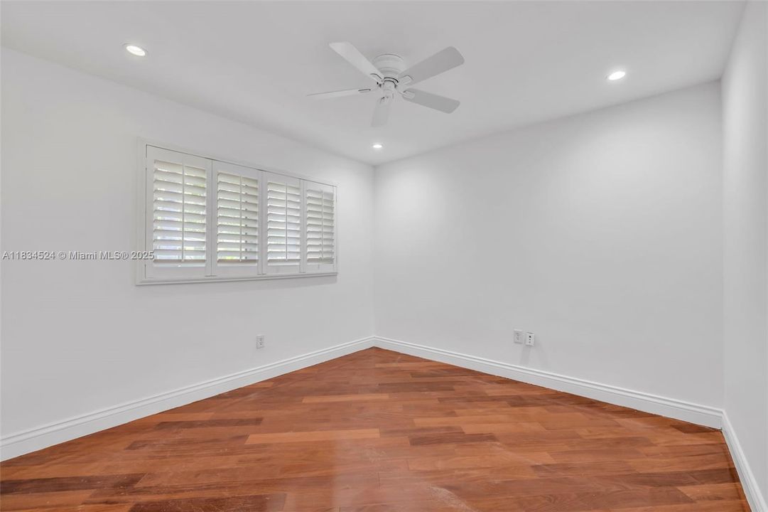 Недавно арендовано: $5,200 (3 спален, 2 ванн, 1440 Квадратных фут)