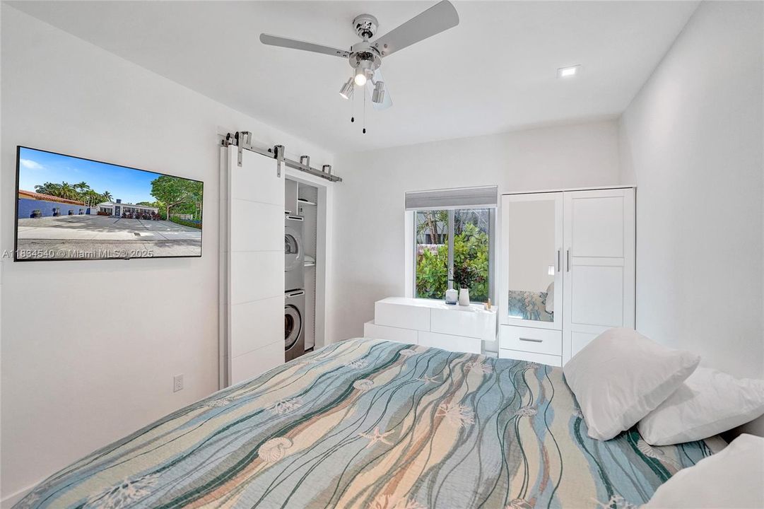 For Rent: $12,000 (4 beds, 2 baths, 1772 Square Feet)