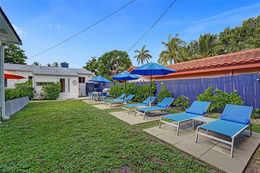 For Rent: $12,000 (4 beds, 2 baths, 1772 Square Feet)