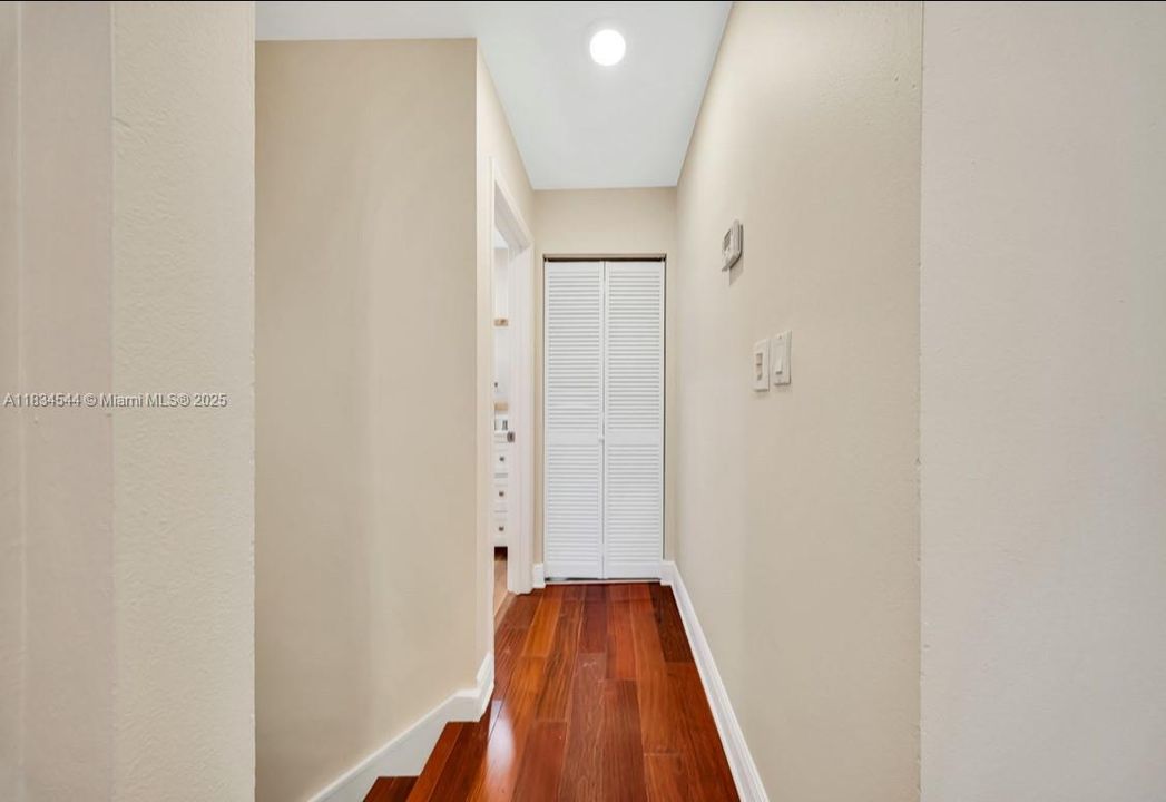 Recently Rented: $3,800 (3 beds, 2 baths, 1349 Square Feet)