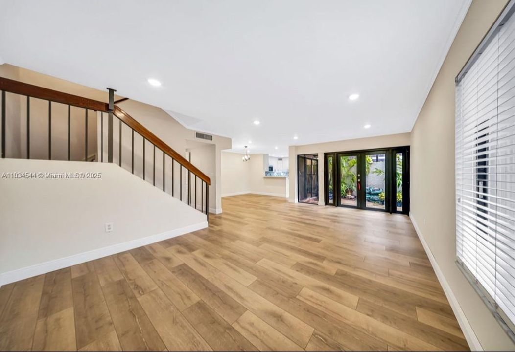 Recently Rented: $3,800 (3 beds, 2 baths, 1349 Square Feet)