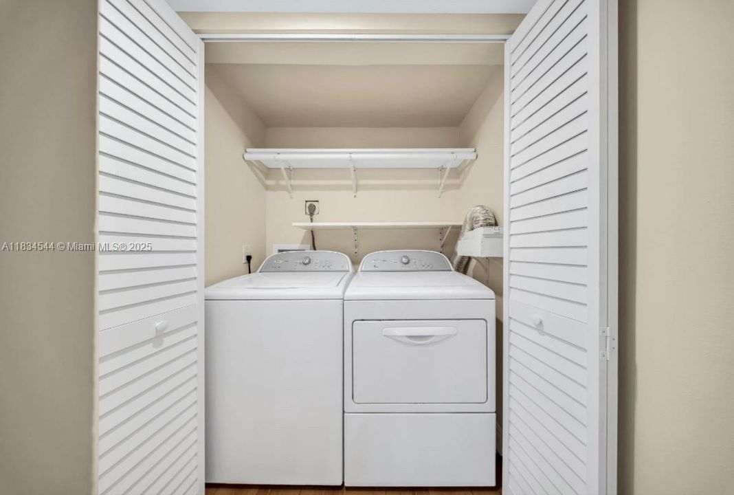 Recently Rented: $3,800 (3 beds, 2 baths, 1349 Square Feet)