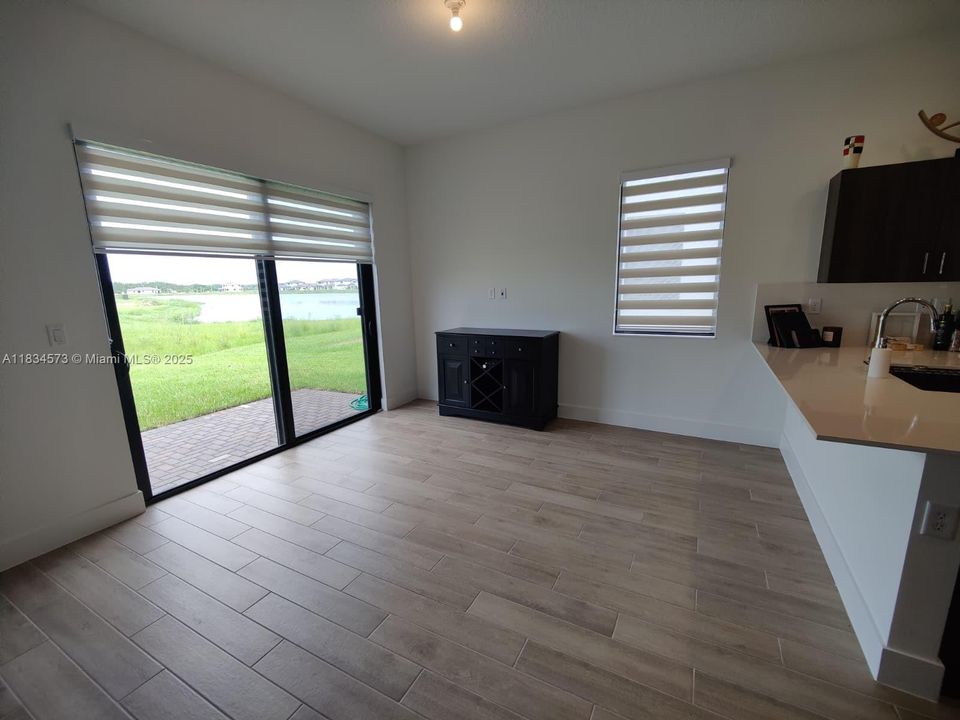 For Rent: $2,700 (4 beds, 2 baths, 2032 Square Feet)