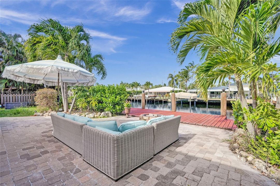En Venta: $1,040,000 (4 camas, 4 baños, 2003 Pies cuadrados)