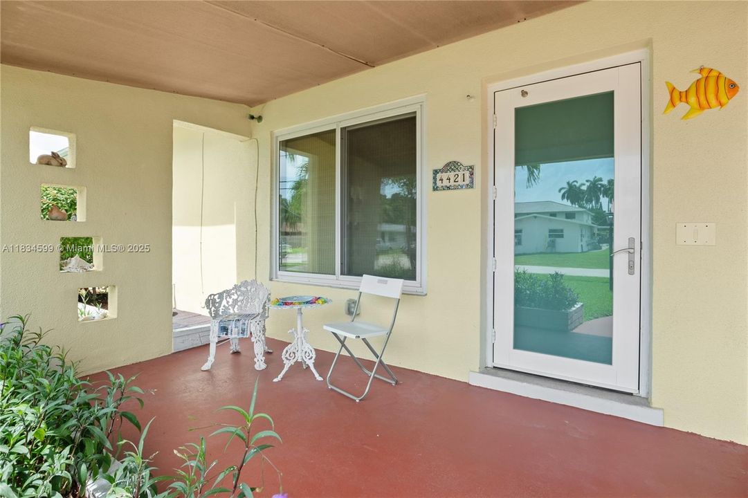 Vendido Recientemente: $569,000 (3 camas, 2 baños, 1341 Pies cuadrados)