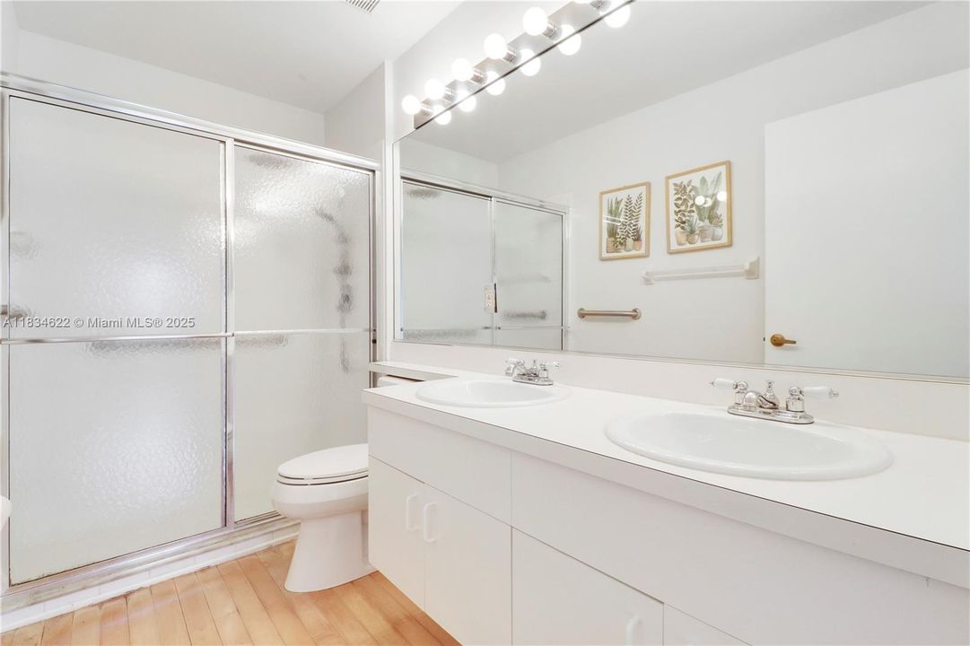 Bathroom #1 shower and vanitvanity