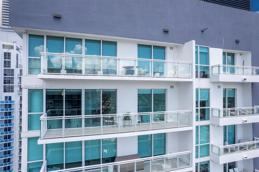 Vendido Recientemente: $935,000 (2 camas, 2 baños, 1134 Pies cuadrados)