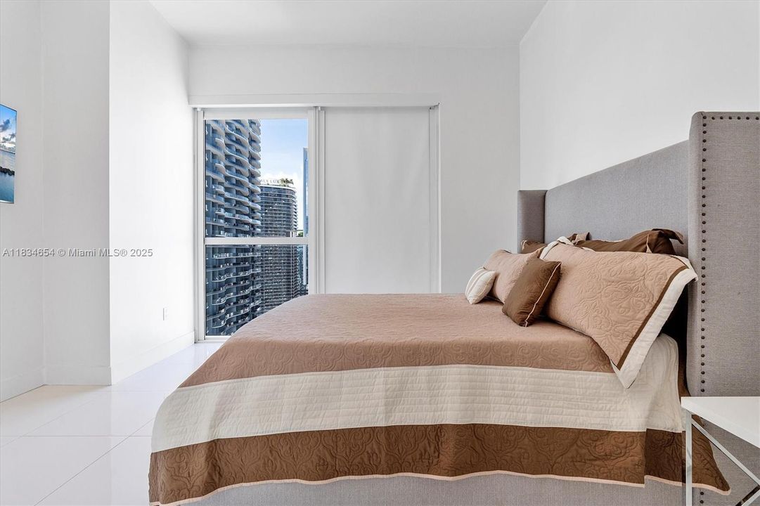 Vendido Recientemente: $935,000 (2 camas, 2 baños, 1134 Pies cuadrados)