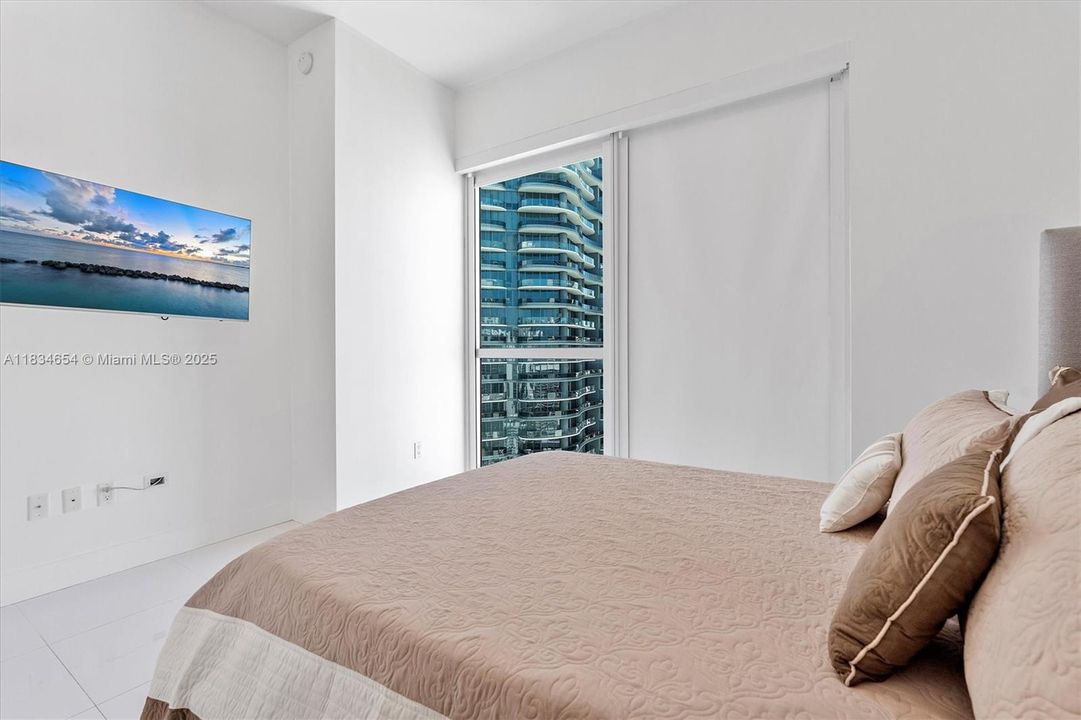 Vendido Recientemente: $935,000 (2 camas, 2 baños, 1134 Pies cuadrados)