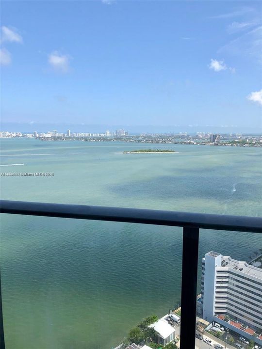 For Rent: $5,500 (2 beds, 3 baths, 1151 Square Feet)