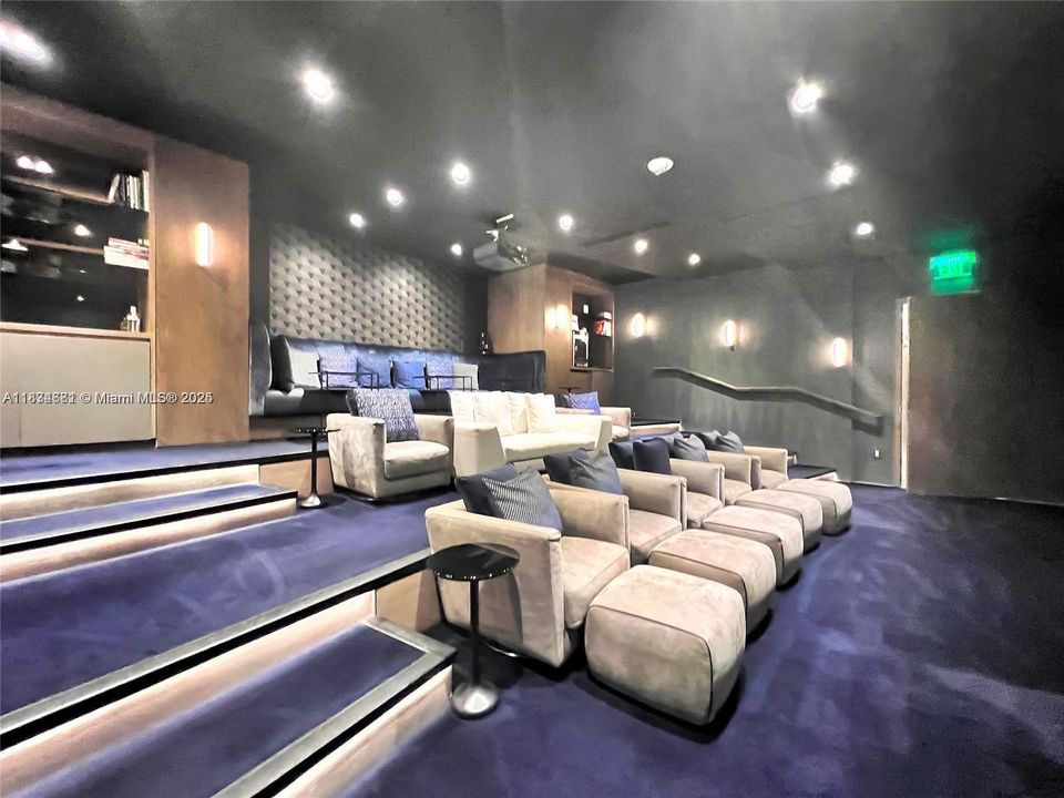 For Rent: $5,500 (2 beds, 3 baths, 1151 Square Feet)