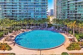 For Rent: $5,500 (2 beds, 3 baths, 1151 Square Feet)