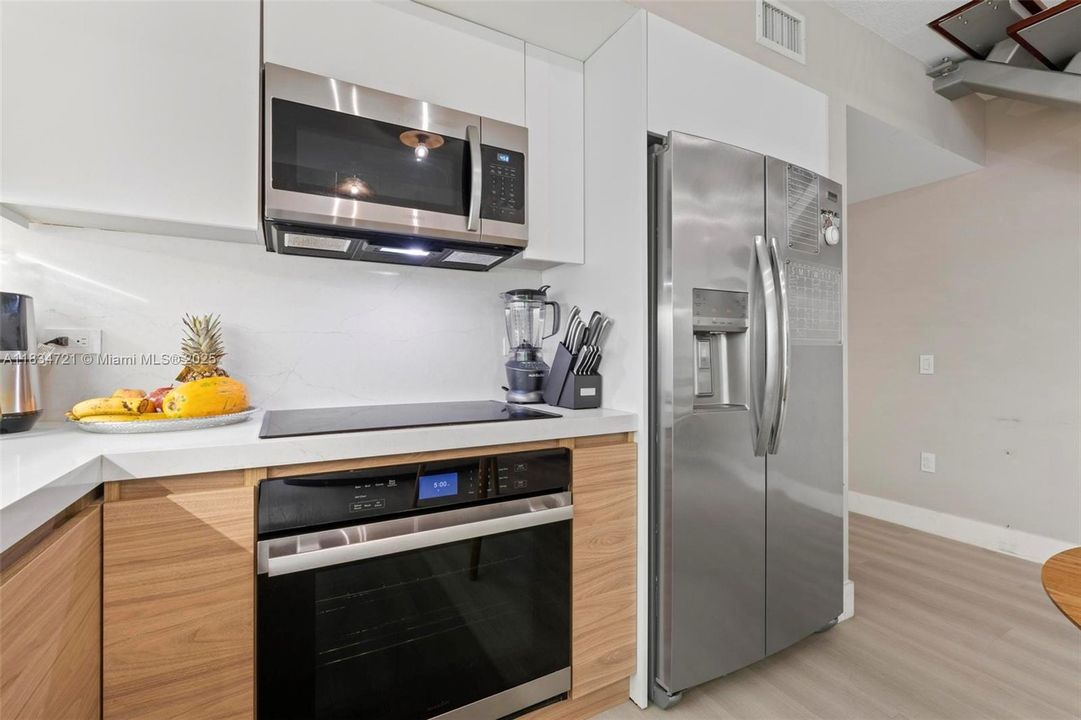 For Sale: $630,000 (2 beds, 2 baths, 1267 Square Feet)