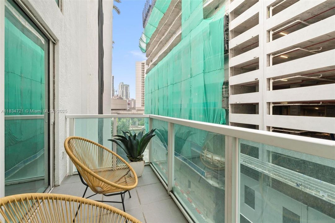 For Sale: $630,000 (2 beds, 2 baths, 1267 Square Feet)