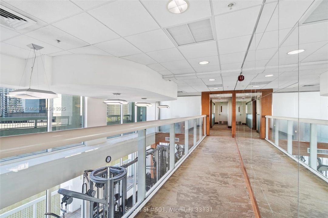 For Sale: $630,000 (2 beds, 2 baths, 1267 Square Feet)