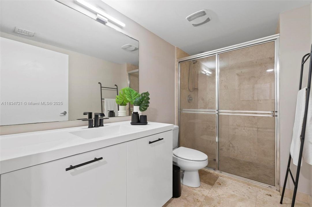 For Sale: $630,000 (2 beds, 2 baths, 1267 Square Feet)