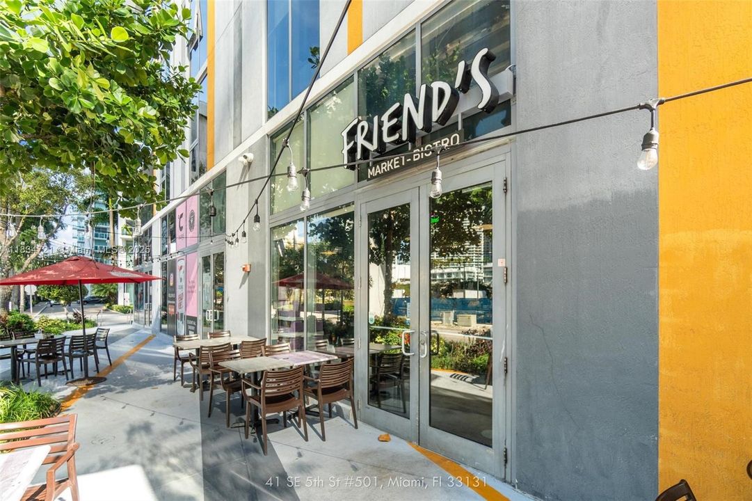 For Sale: $630,000 (2 beds, 2 baths, 1267 Square Feet)