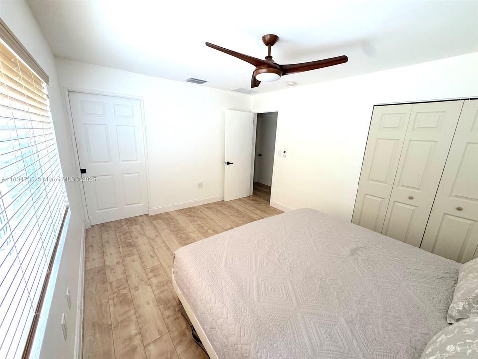 For Rent: $3,800 (3 beds, 2 baths, 1410 Square Feet)
