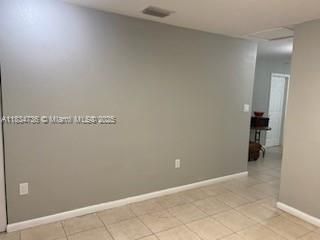 For Sale: $499,500 (4 beds, 2 baths, 1385 Square Feet)