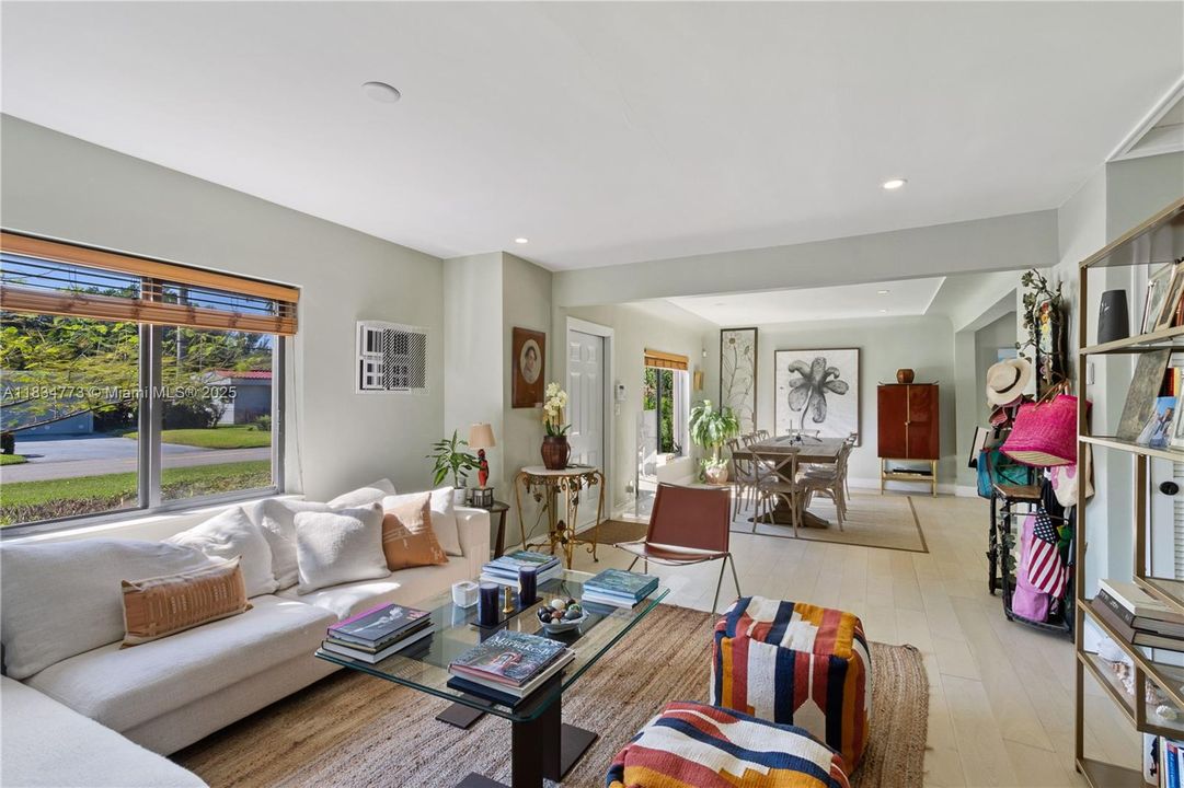 待售: $1,449,000 (3 贝兹, 3 浴室, 1722 平方英尺)