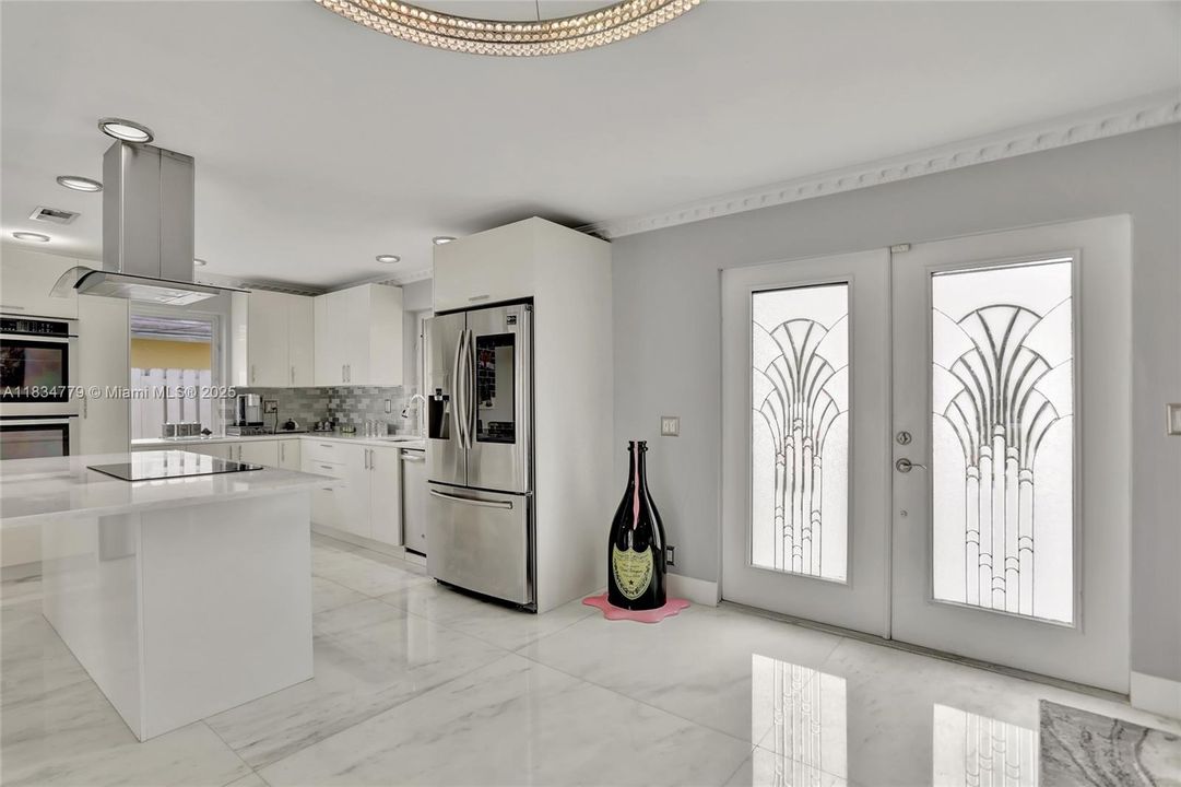 En Venta: $1,200,000 (3 camas, 2 baños, 1313 Pies cuadrados)