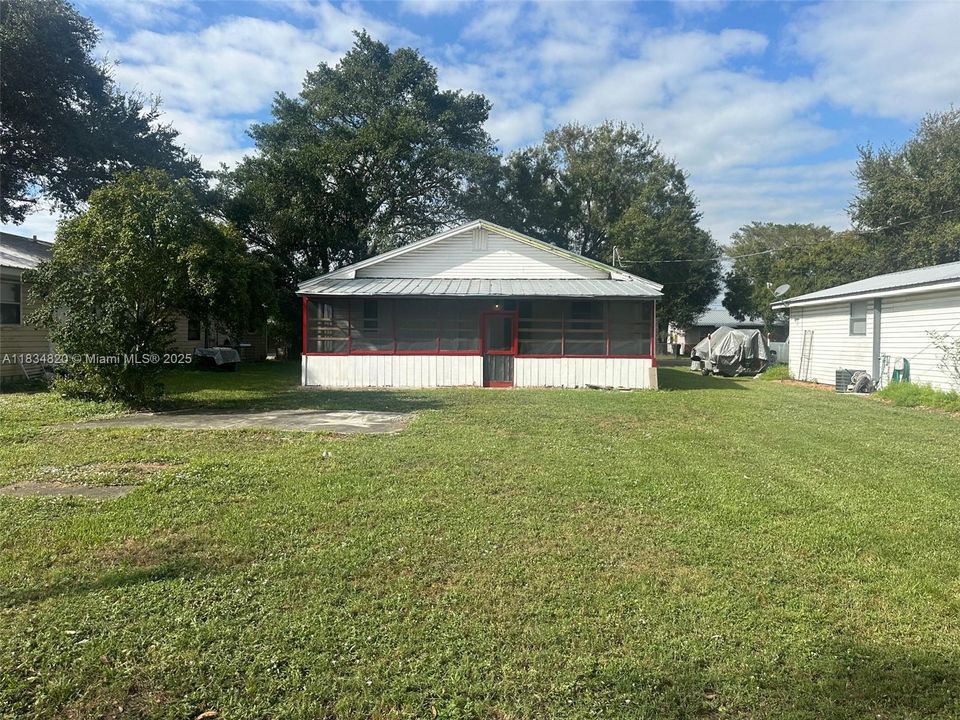 En Venta: $180,000 (2 camas, 1 baños, 1024 Pies cuadrados)