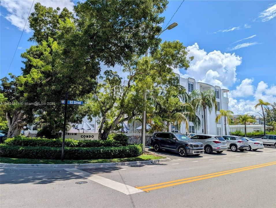 En Venta: $352,500 (2 camas, 2 baños, 1140 Pies cuadrados)