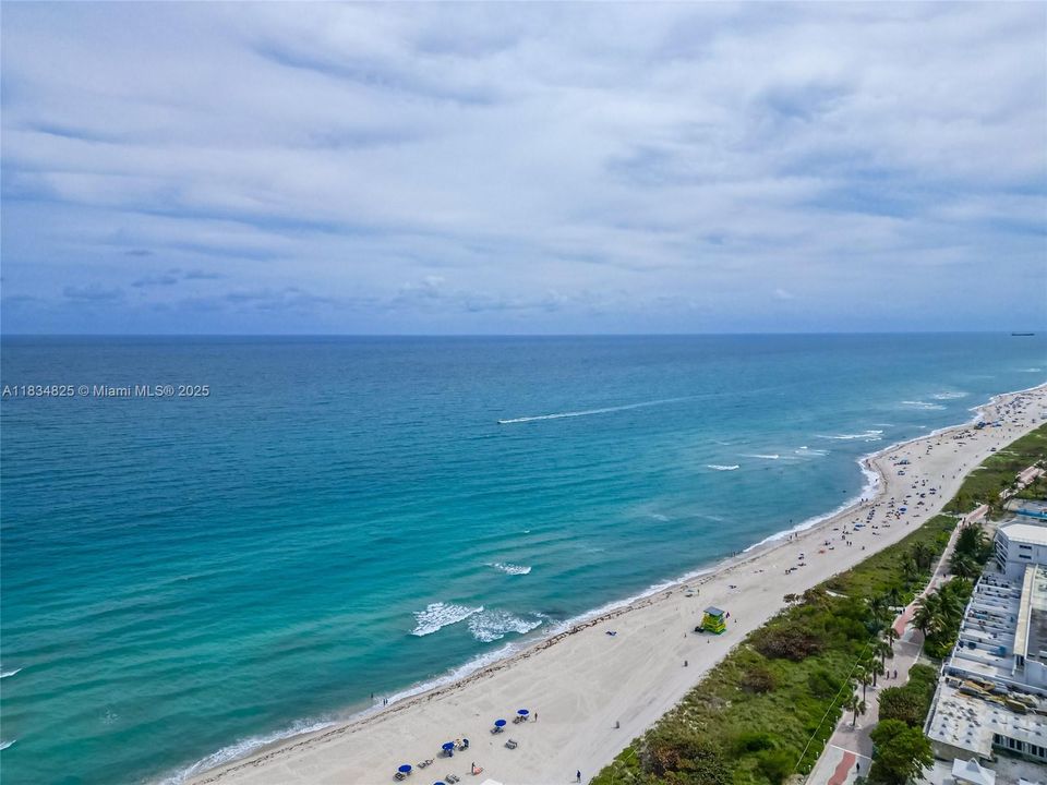 Recently Sold: $550,000 (2 beds, 2 baths, 1190 Square Feet)