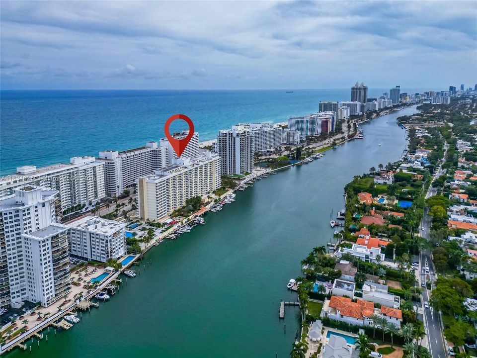 Recently Sold: $550,000 (2 beds, 2 baths, 1190 Square Feet)