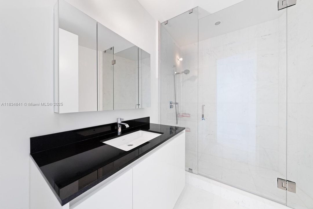 На продажу: $3,880,000 (3 спален, 4 ванн, 3171 Квадратных фут)