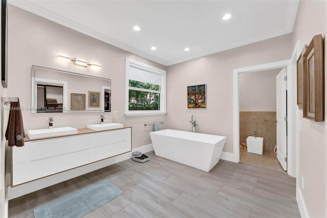 Master Bath
