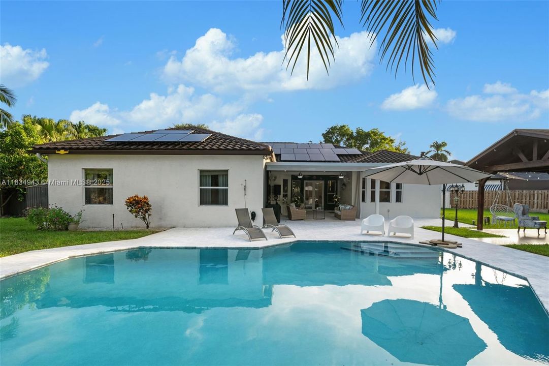 For Sale: $1,297,500 (5 beds, 3 baths, 2901 Square Feet)