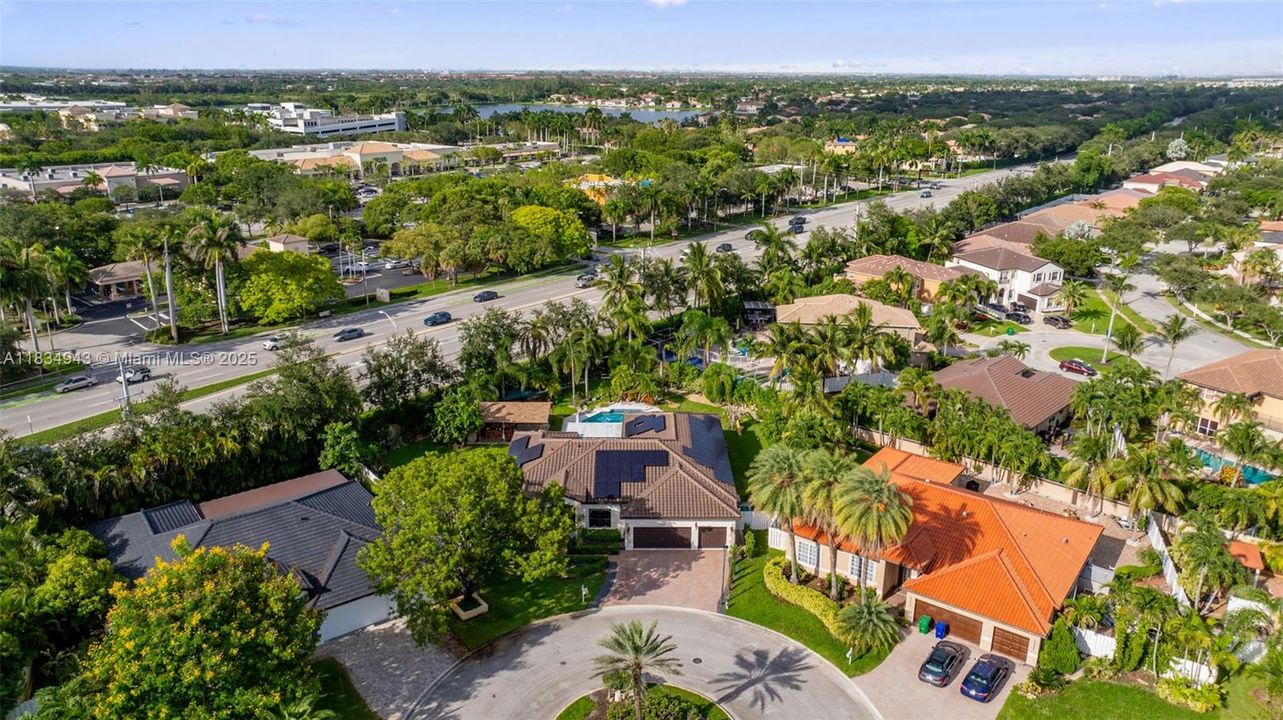 For Sale: $1,297,500 (5 beds, 3 baths, 2901 Square Feet)