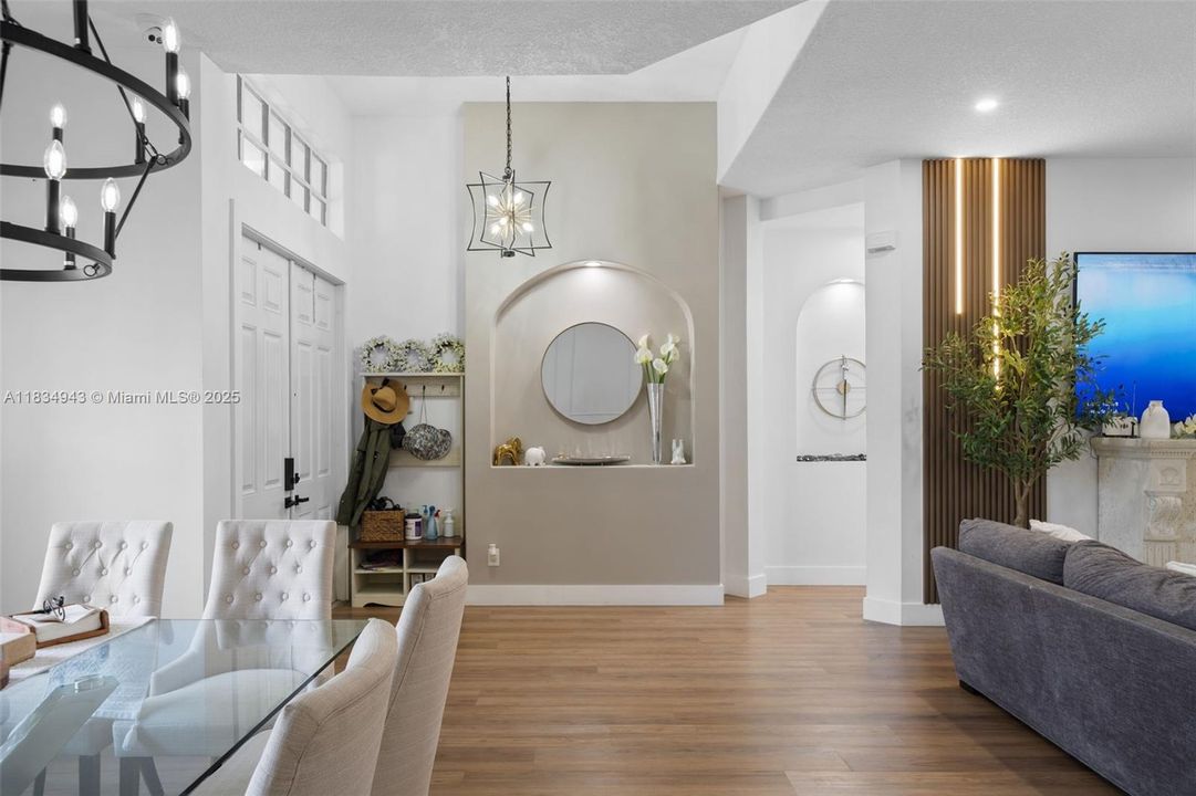 For Sale: $1,297,500 (5 beds, 3 baths, 2901 Square Feet)